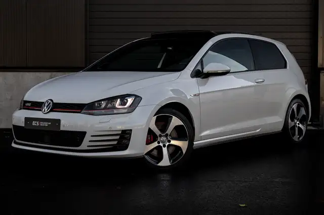 Volkswagen Golf GTI Golf GTI Performance BlueMotion Technology DSG