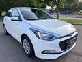 Hyundai i20 i20 1.2 16V Go *1.HAND-EURO 6-WR-KLIMA* Blanc - thumbnail 2