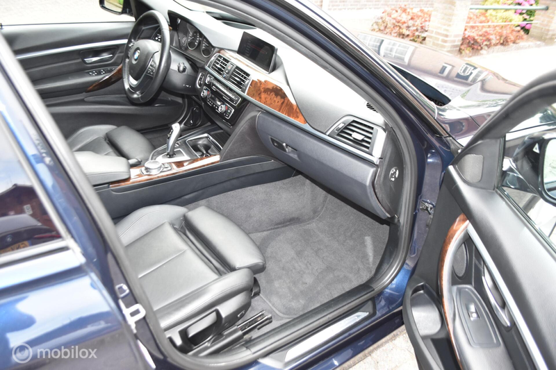 BMW 340 3-serie 340i Luxury Aut — photo 8