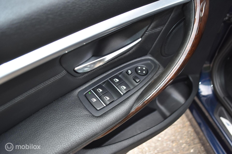 BMW 340 3-serie 340i Luxury Aut — photo 11