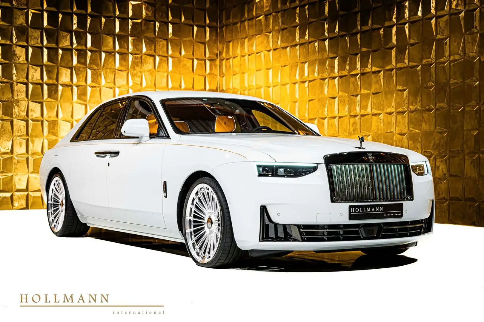 Rolls-Royce Ghost BLACK BADGE SERIES II +CUSTOMIZED+BESPOKE Biały - 1