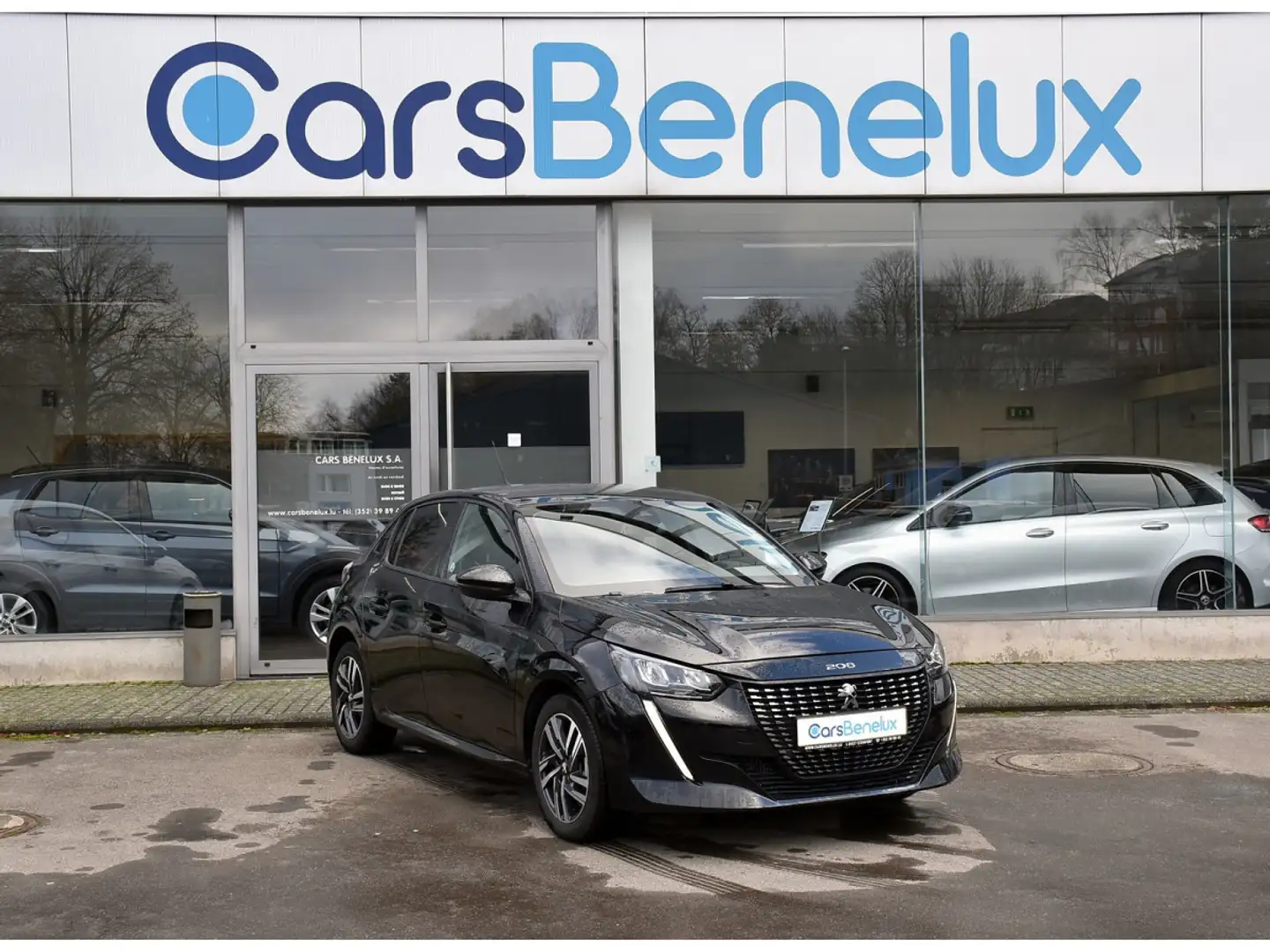 Peugeot 208 1.2 PureTech Allure REGUL GPS LANE 1° MAIN Noir - 1