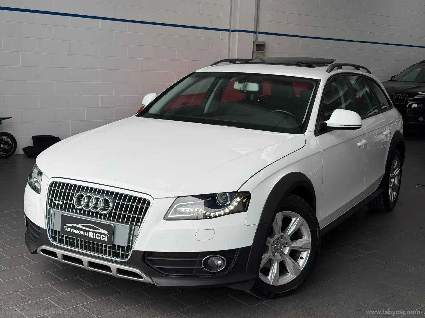 Audi A4 2.0 TDI Advanced - 1
