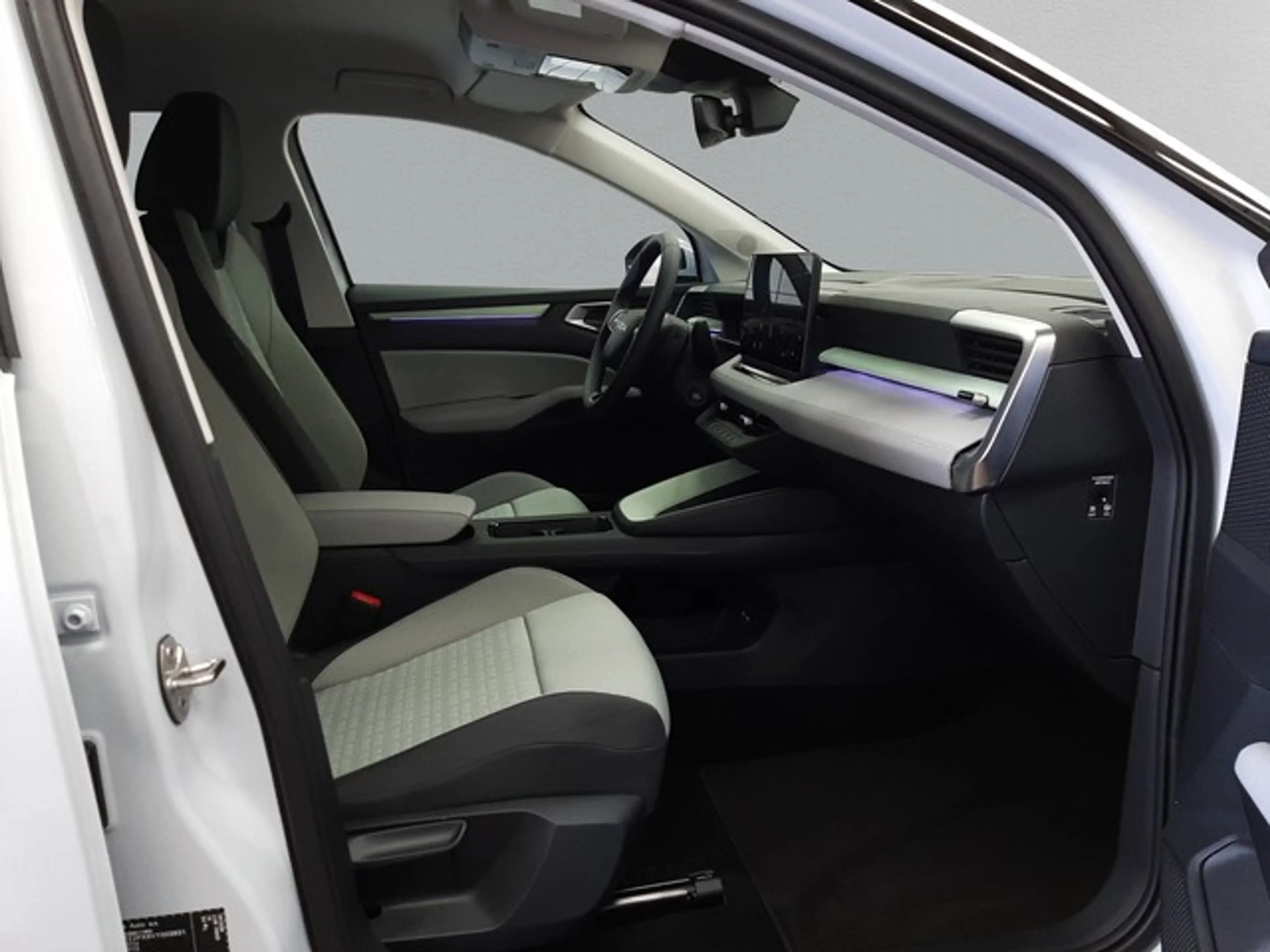 Skoda Epiq Edition Eins 55 Matrix Kamera ACC PDC SHZ — photo 7
