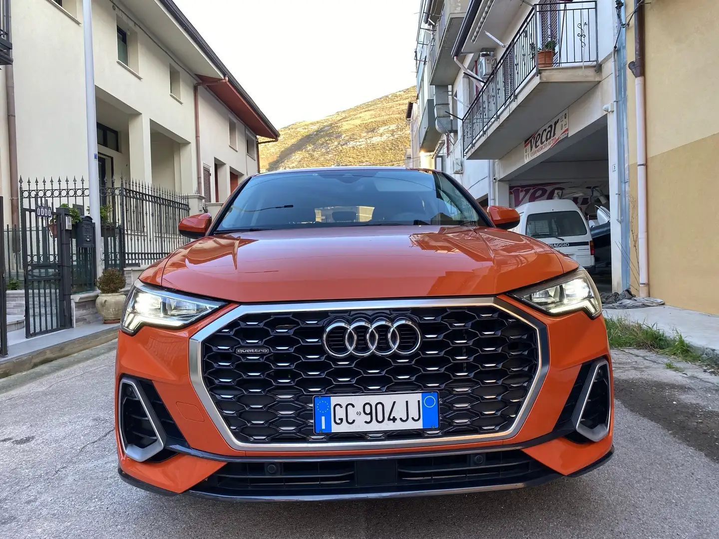 Audi Q3 Q3 Sportback 35 2.0 tdi S line edition quattro Orange - 2