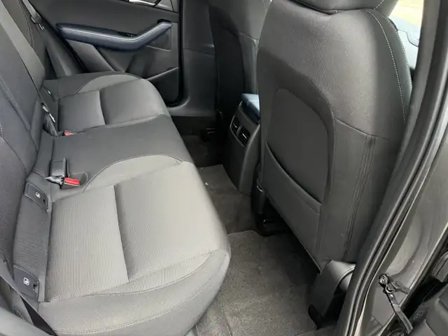 Mazda CX-30 view 23