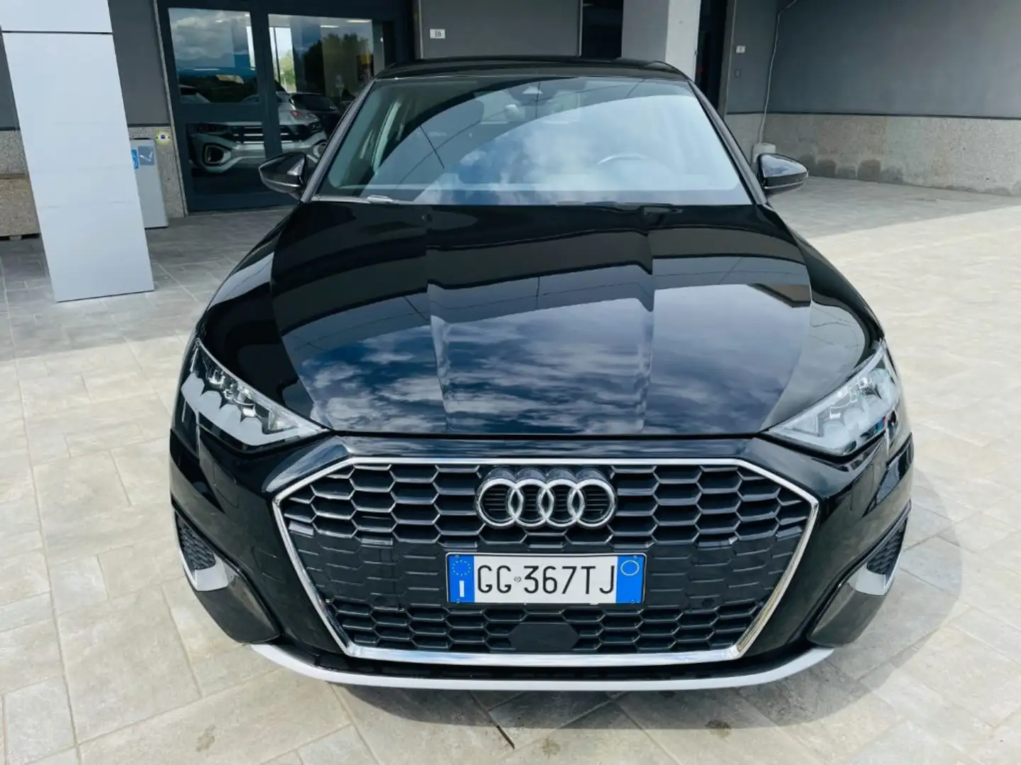 Audi A3 SPB 40 TFSI e S tronic PHEV Business Advanced Zwart - 2