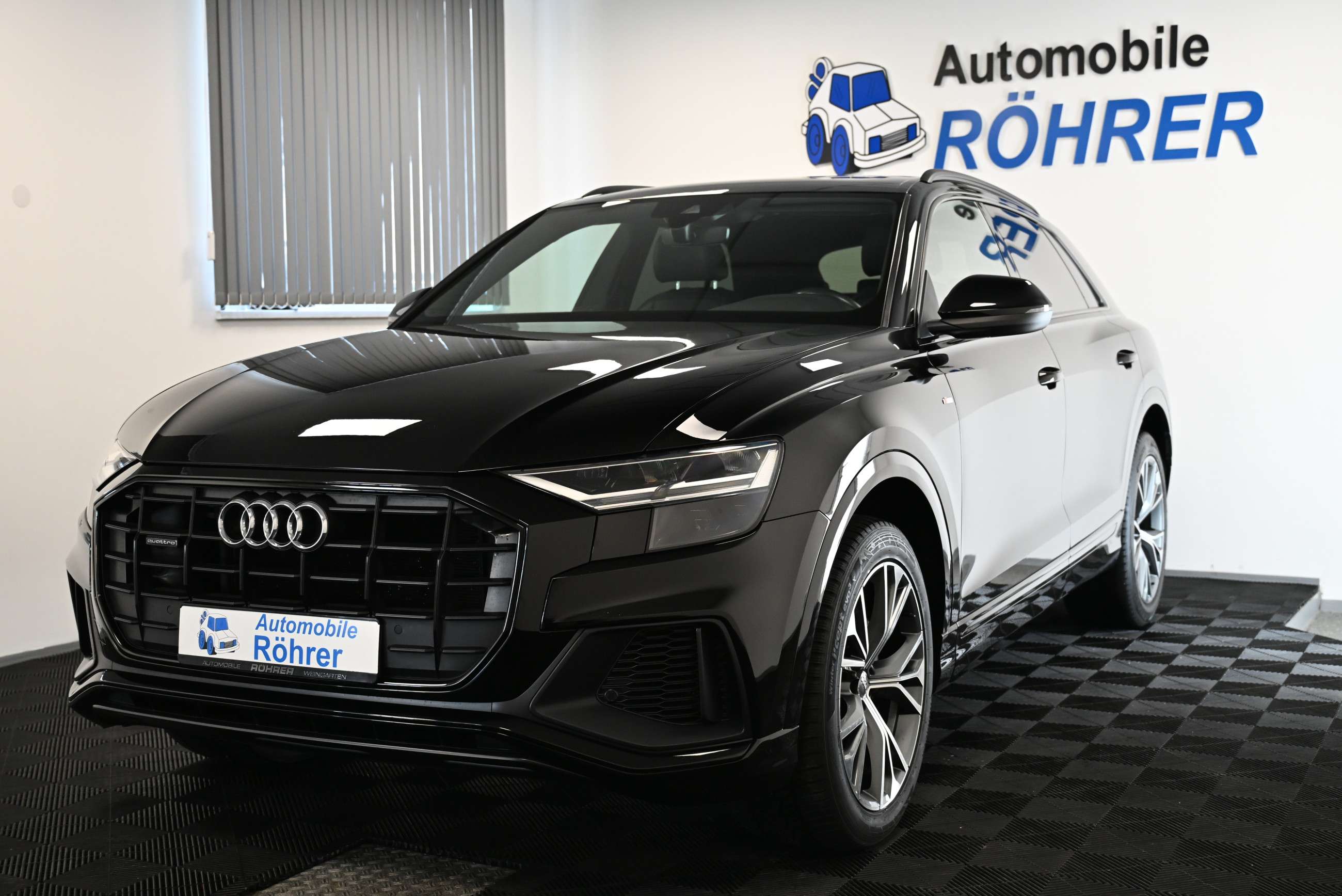 Second hand Audi Q8 