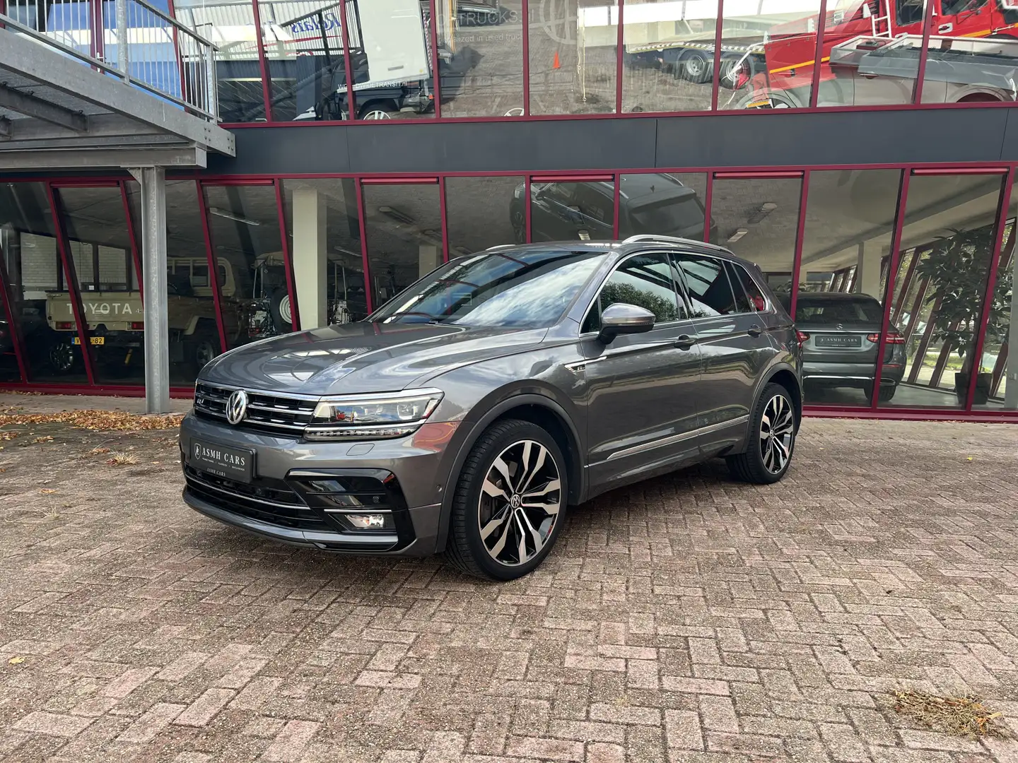 Volkswagen Tiguan 2.0 TSI 4Motion Highline Business R | 3x R-line | Gris - 1