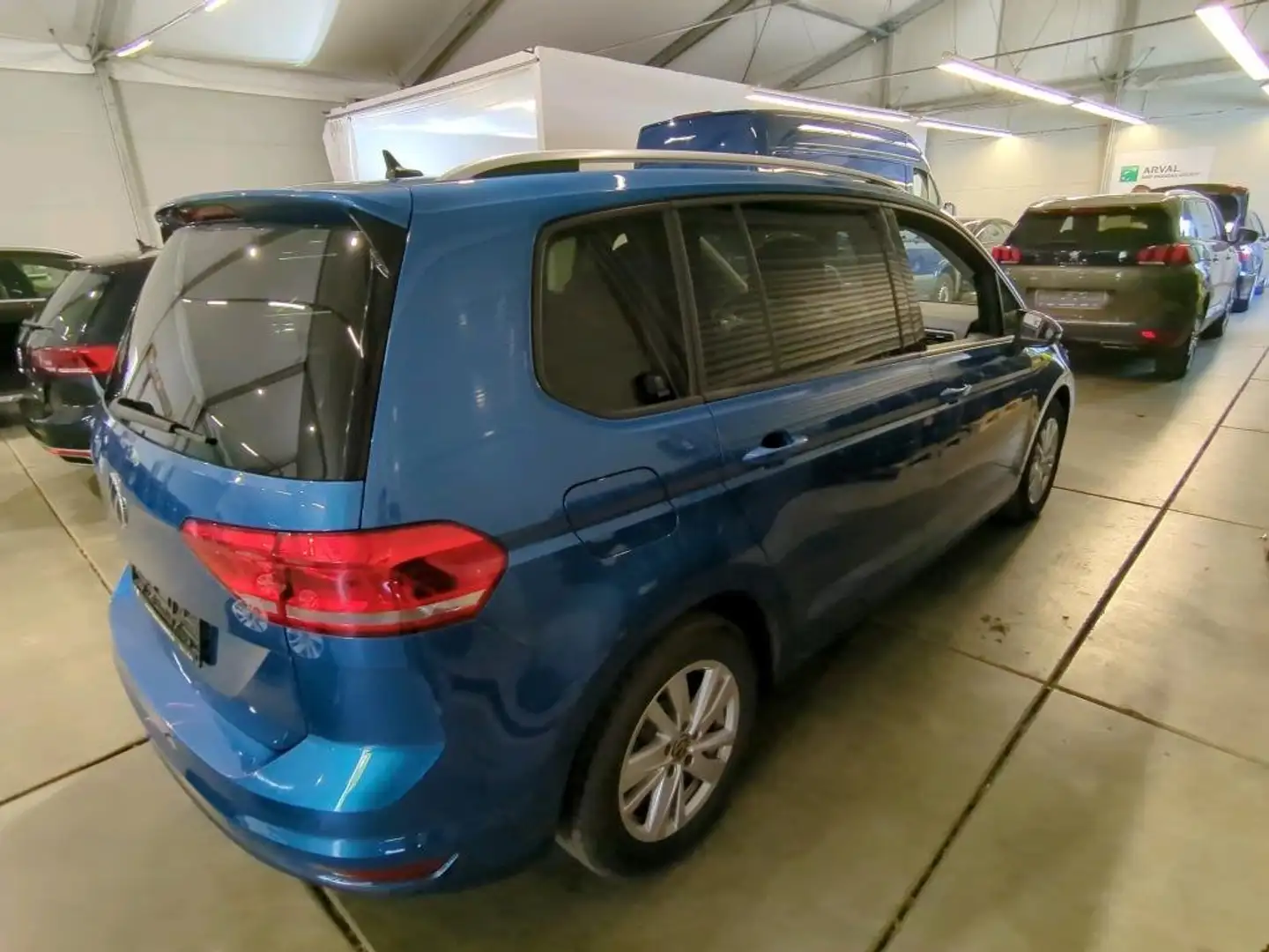 Volkswagen Touran 1.5 TSI Comfortline AHK Navi RKam Bleu - 2