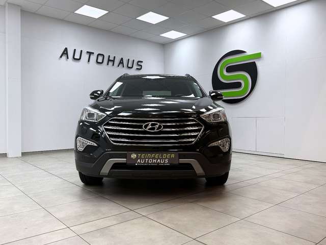 Hyundai Grand Santa Fe Premium 4WD 2.2 7 SITZER/TEMPOMAT
