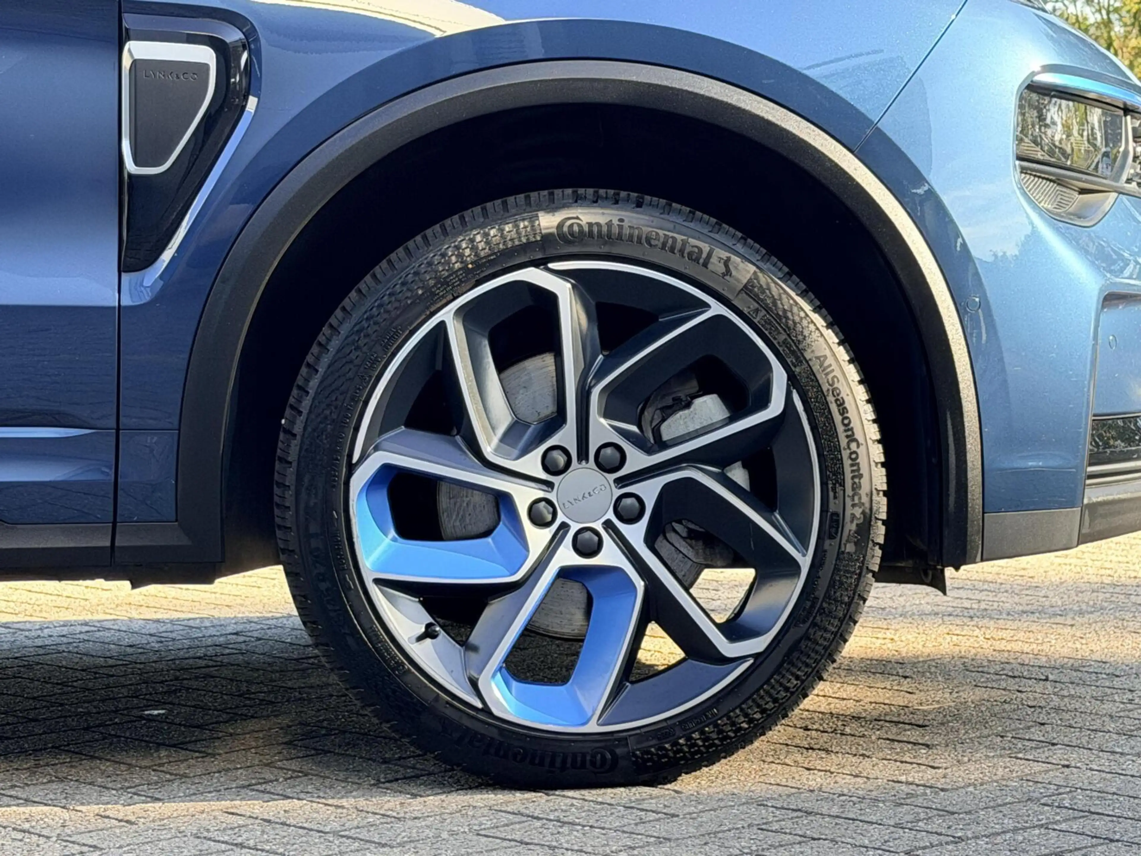 Lynk & Co 01 1.5 | Pano | Cruise | Stoelverwarming | Hybride | — photo 15