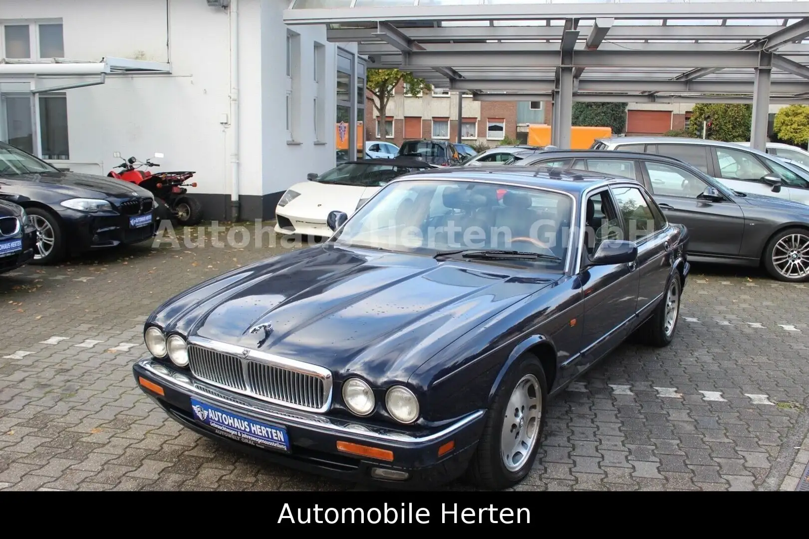 Jaguar XJ 3.2 EXCLUSIVE*AUTOMATIK*LEDER*TÜV NEU* Blau - 1