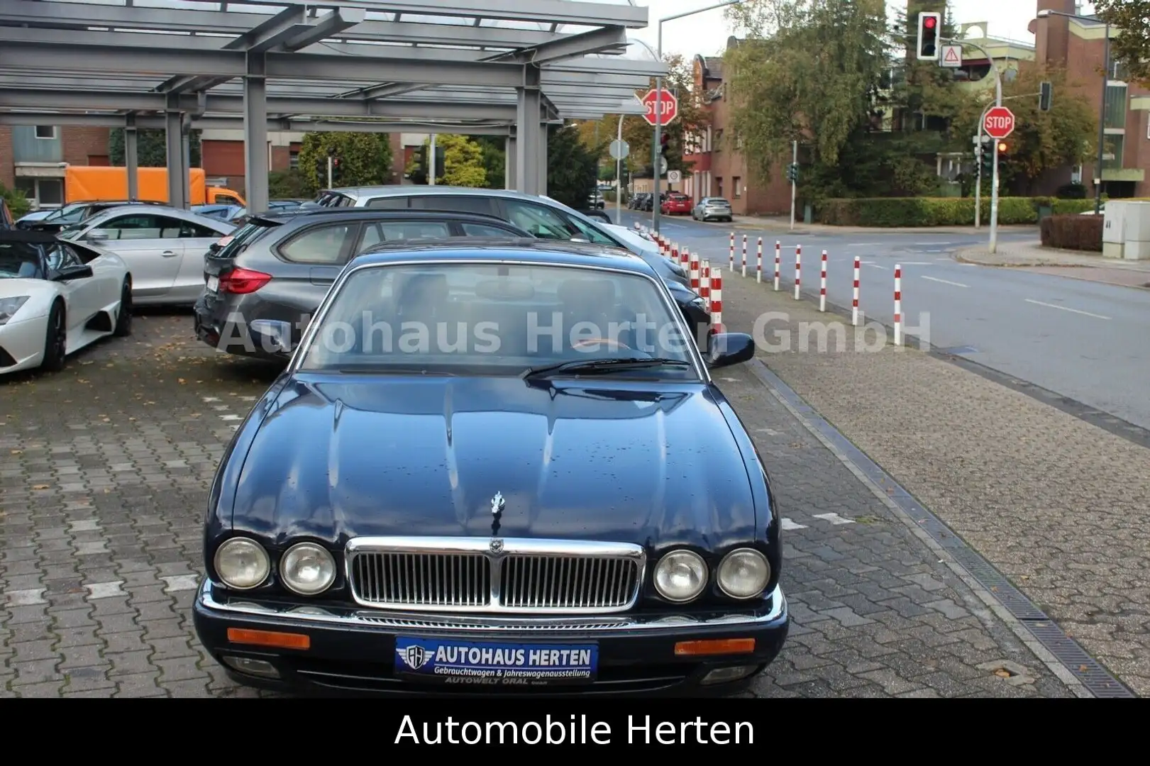 Jaguar XJ 3.2 EXCLUSIVE*AUTOMATIK*LEDER*TÜV NEU* Blau - 2