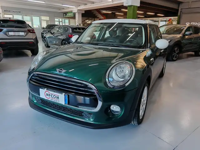 MINI Cooper D 1.5 Hype 5p auto