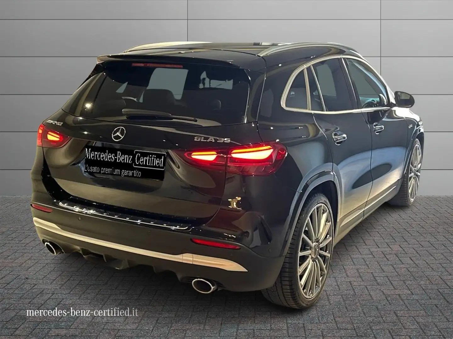 Mercedes-Benz GLA AMG 35 Premium AMG 4matic auto Nero - 2