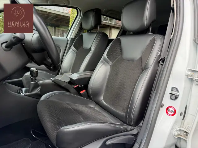 Renault Clio view 10