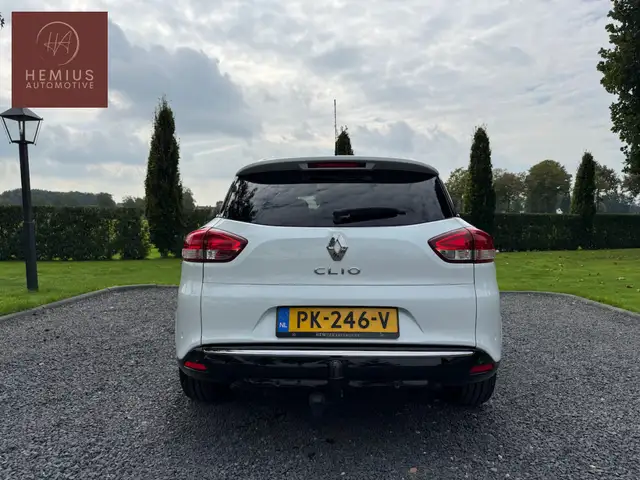 Renault Clio view 4