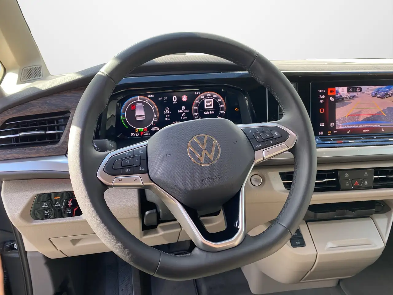 Volkswagen T7 Multivan 1.5 eHybrid 4Motion DSG Style lang 10