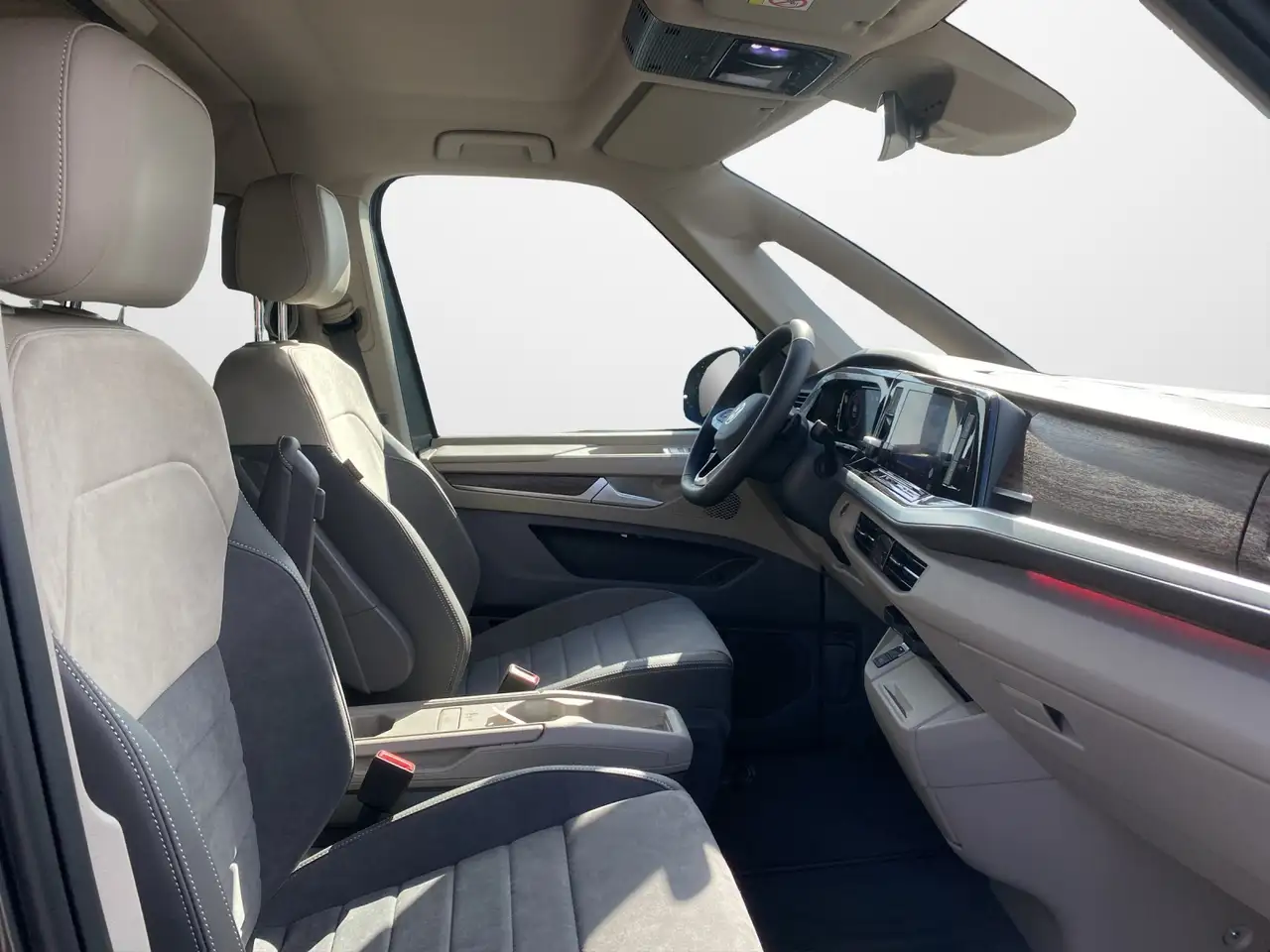 Volkswagen T7 Multivan 1.5 eHybrid 4Motion DSG Style lang 14