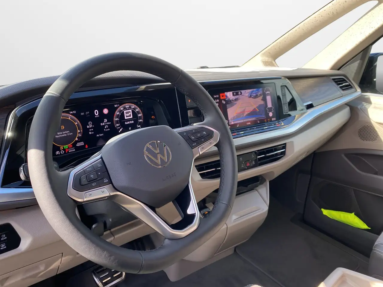Volkswagen T7 Multivan 1.5 eHybrid 4Motion DSG Style lang 9