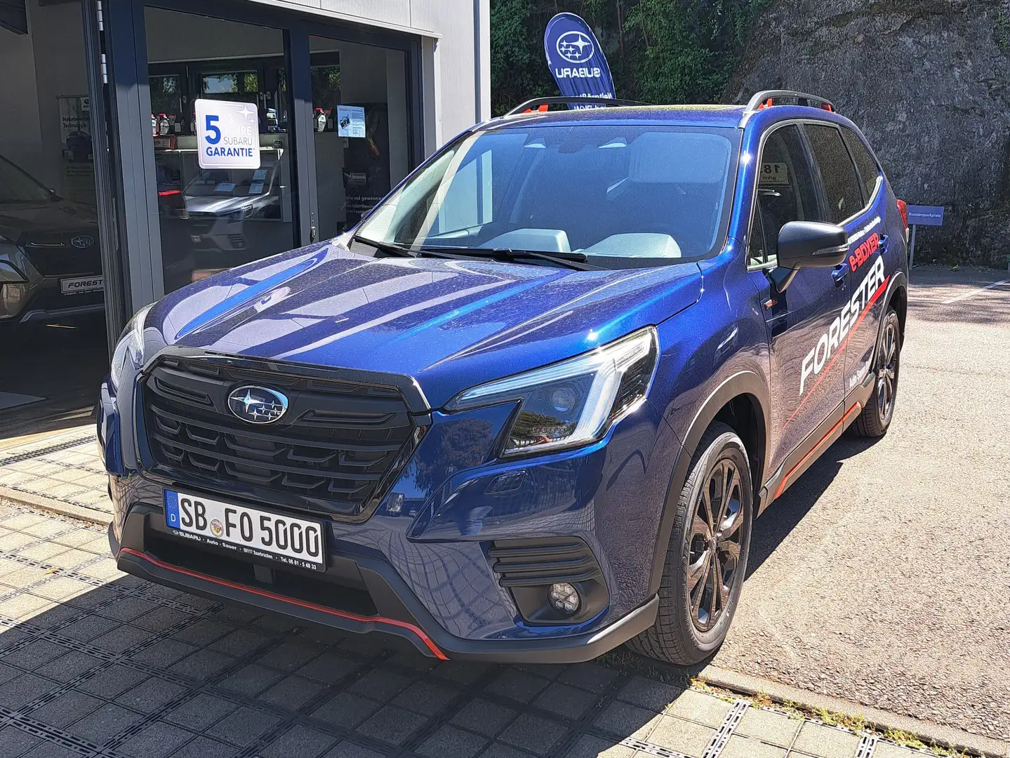 Subaru Forester 2.0ie-Boxer Edition Exclusive Cross Modrá - 1