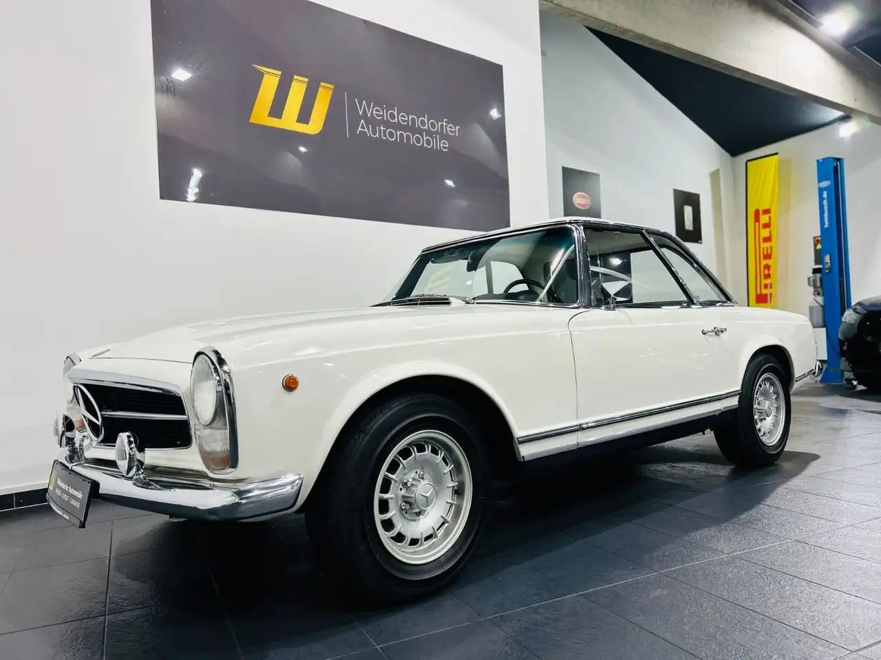 Mercedes-Benz SL 280
