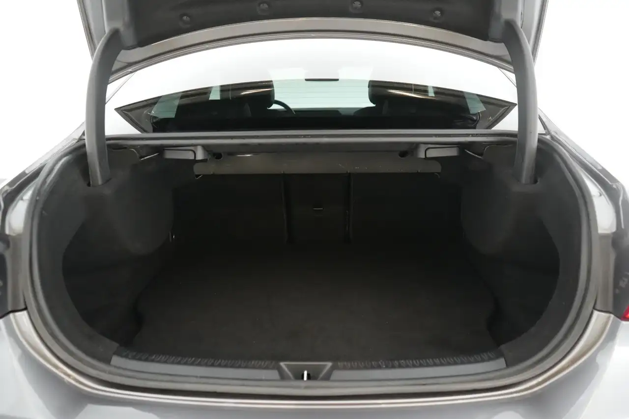 Mercedes-Benz A-Class Sedan 250e PHEV Business Solution Luxury Plus LEDE, миниатюра 21