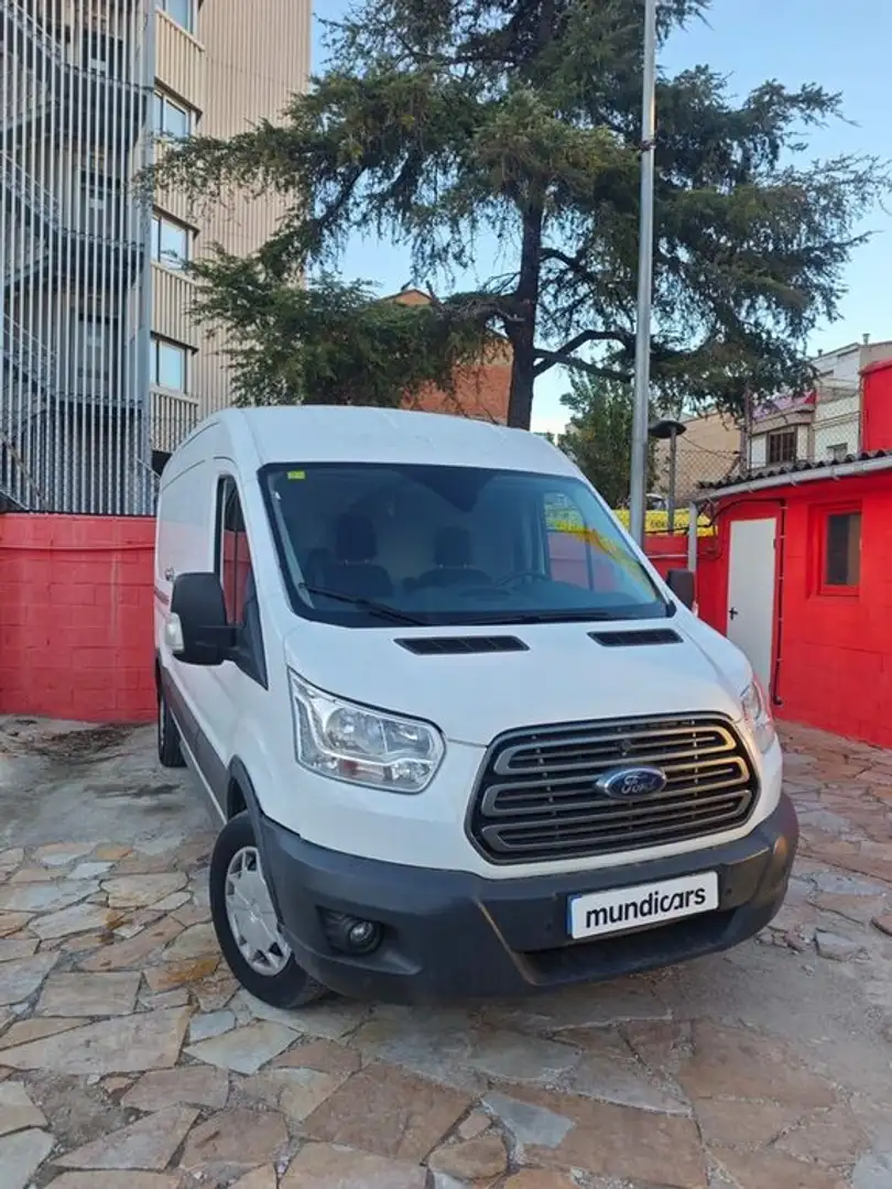 Ford Transit FT 350 L2 Van Ambiente 130 Blanco - 2