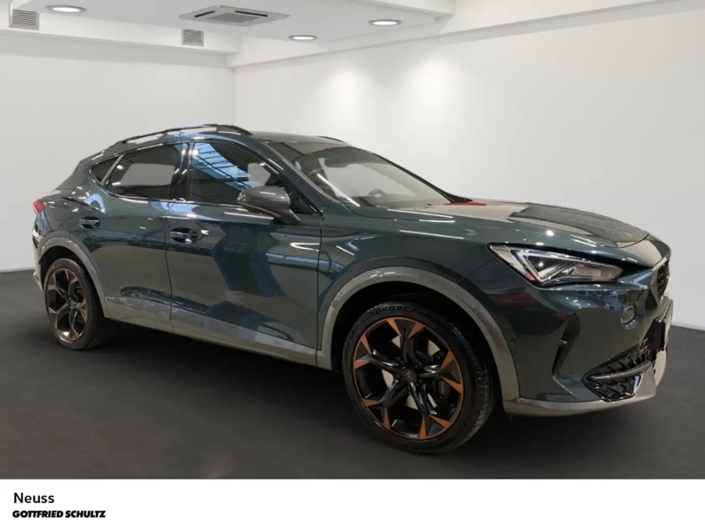 CUPRA Formentor VZ HYBRID AHK SITZHEIZUNG NAVI EINPARKHILFE Grün - 2