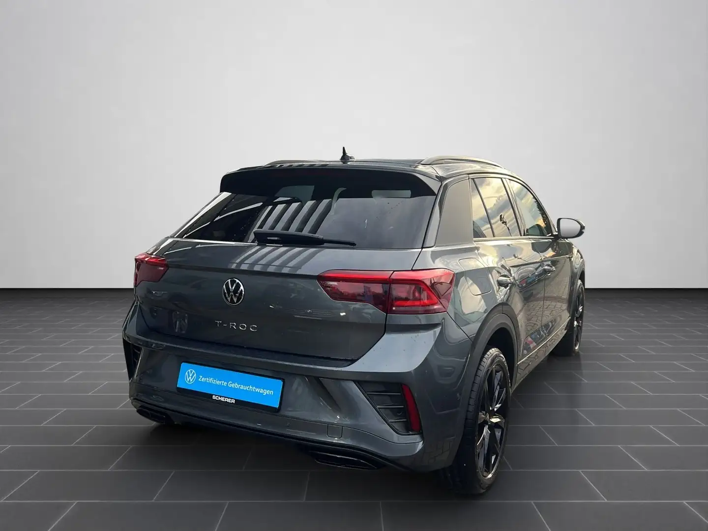 Volkswagen T-Roc R-Line 1.5 TSI DSG Black Style MATRIX NAVI Grau - 2