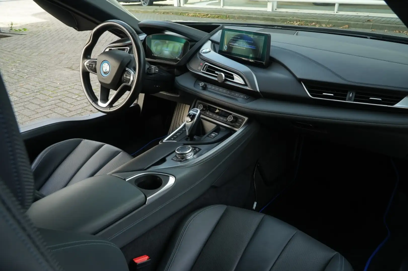 BMW i8 i 1.5 First Edition Coupé Grijs - 2