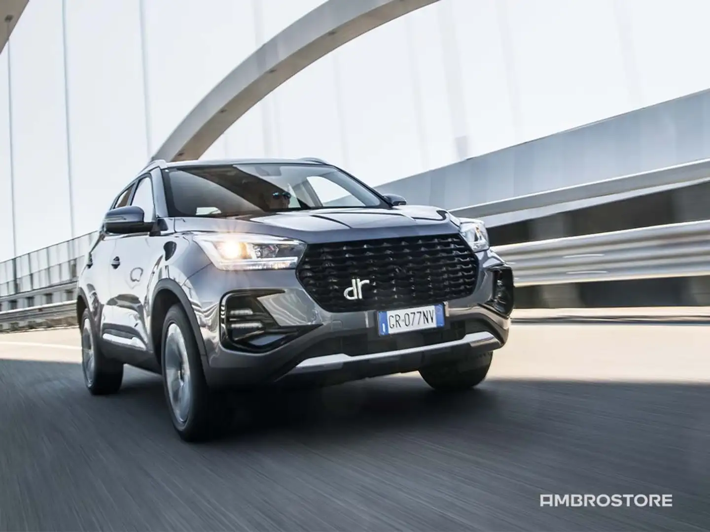 DR Automobiles DR5.0 NEW DR 5.0 UNICA 1.5 BZ/GPL Silber - 1