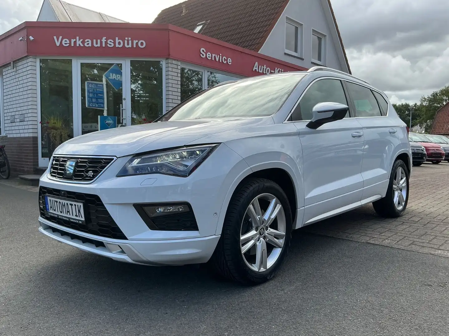 SEAT Ateca FR 4Drive 2.0 TDI SHZ NAVI CarPlay Kamera Weiß - 1