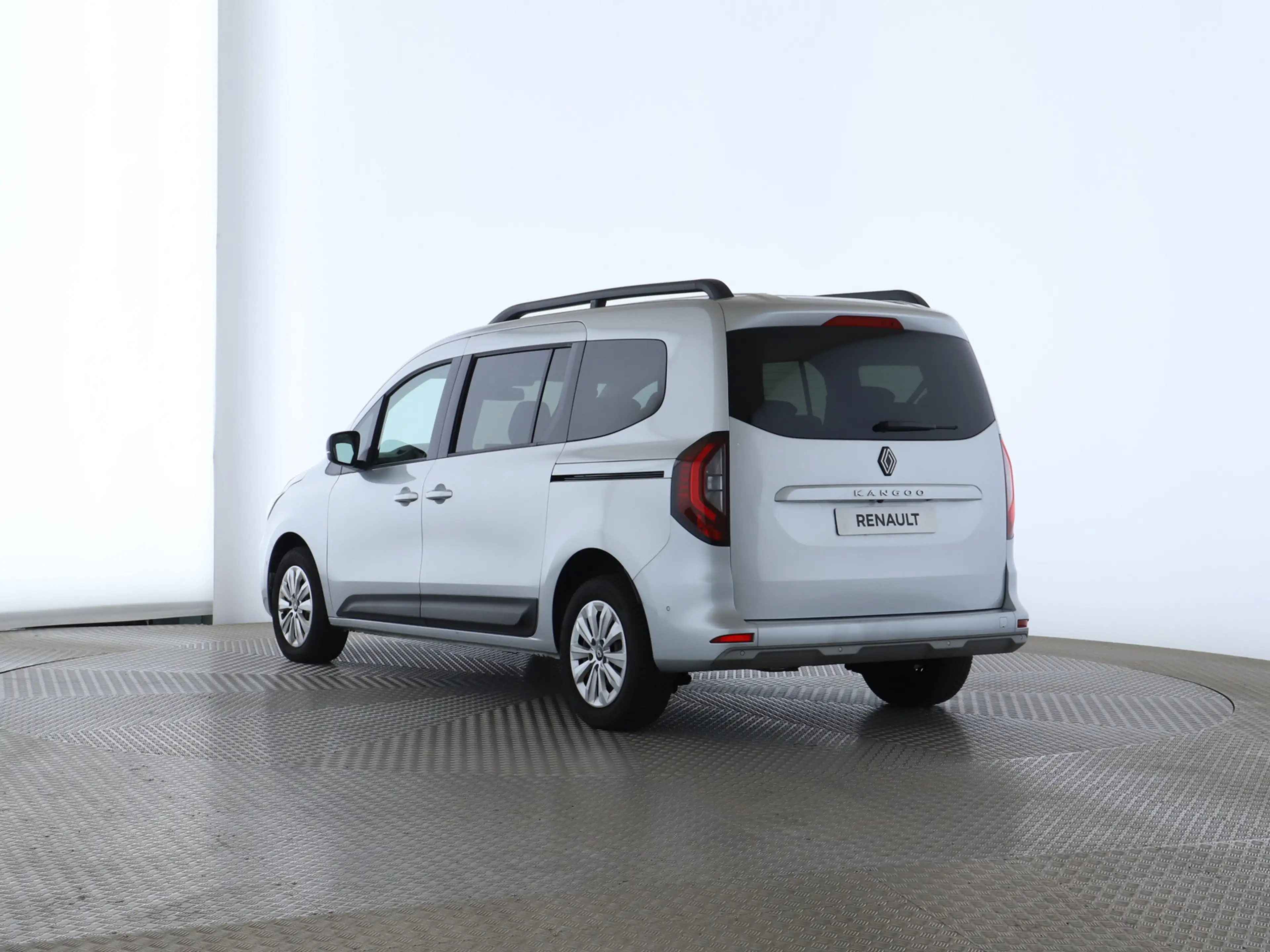 Renault Kangoo PKW GRAND TECHNO TCe 130 EDC Apple CarPlay — photo 4