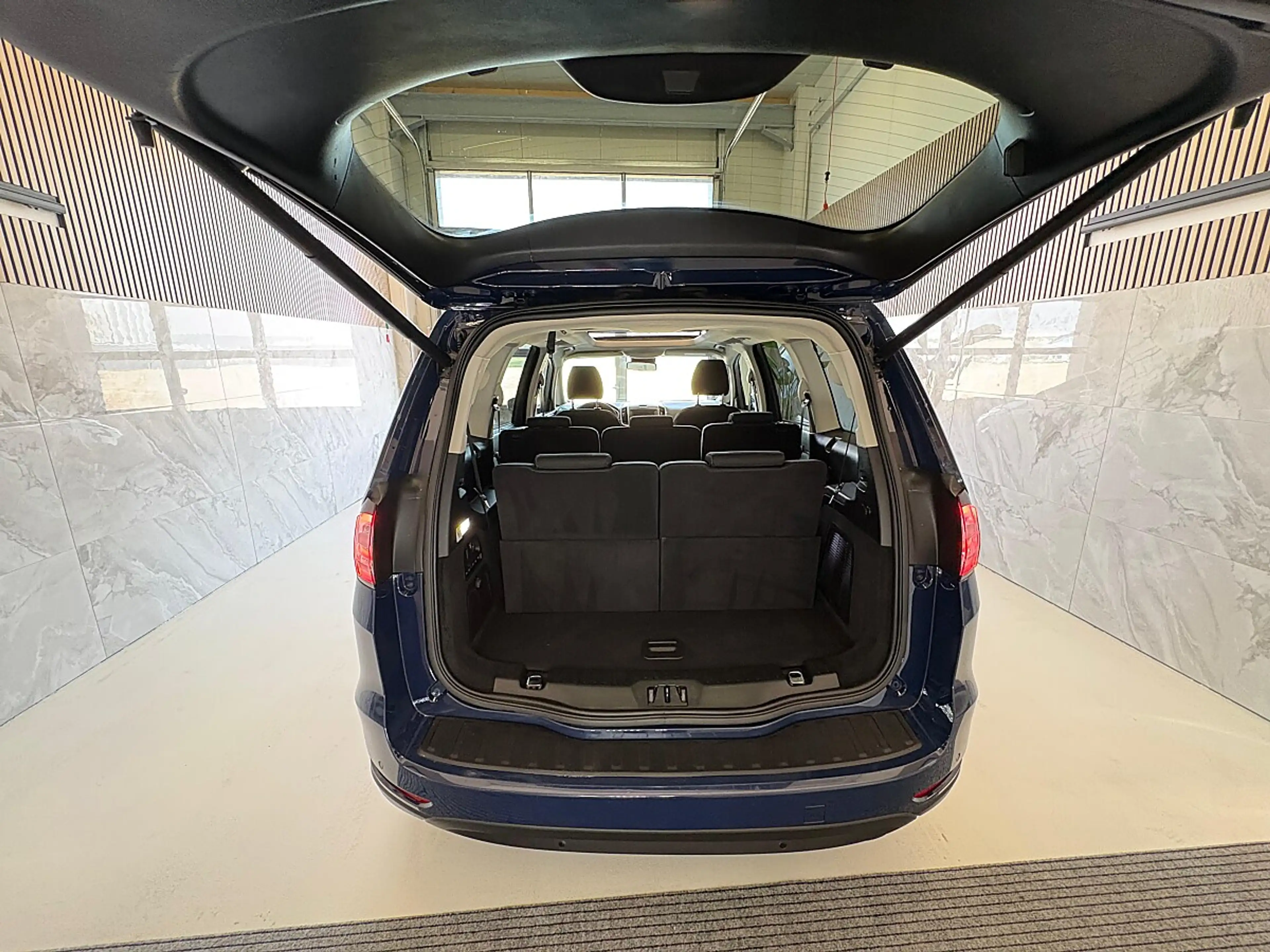 Ford Galaxy 2.0 EcoBlue SCR AWD Titanium Aut. Zahnrimen NEU... — photo 11