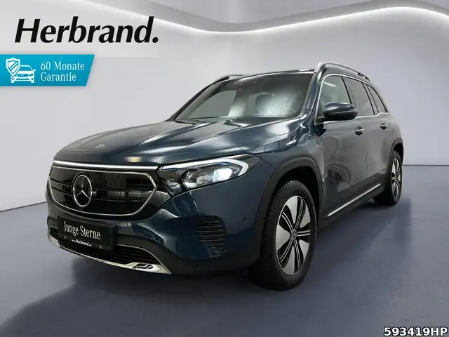 Mercedes-Benz EQB 300 4M Electric Art *LED HUD DISTRONIC