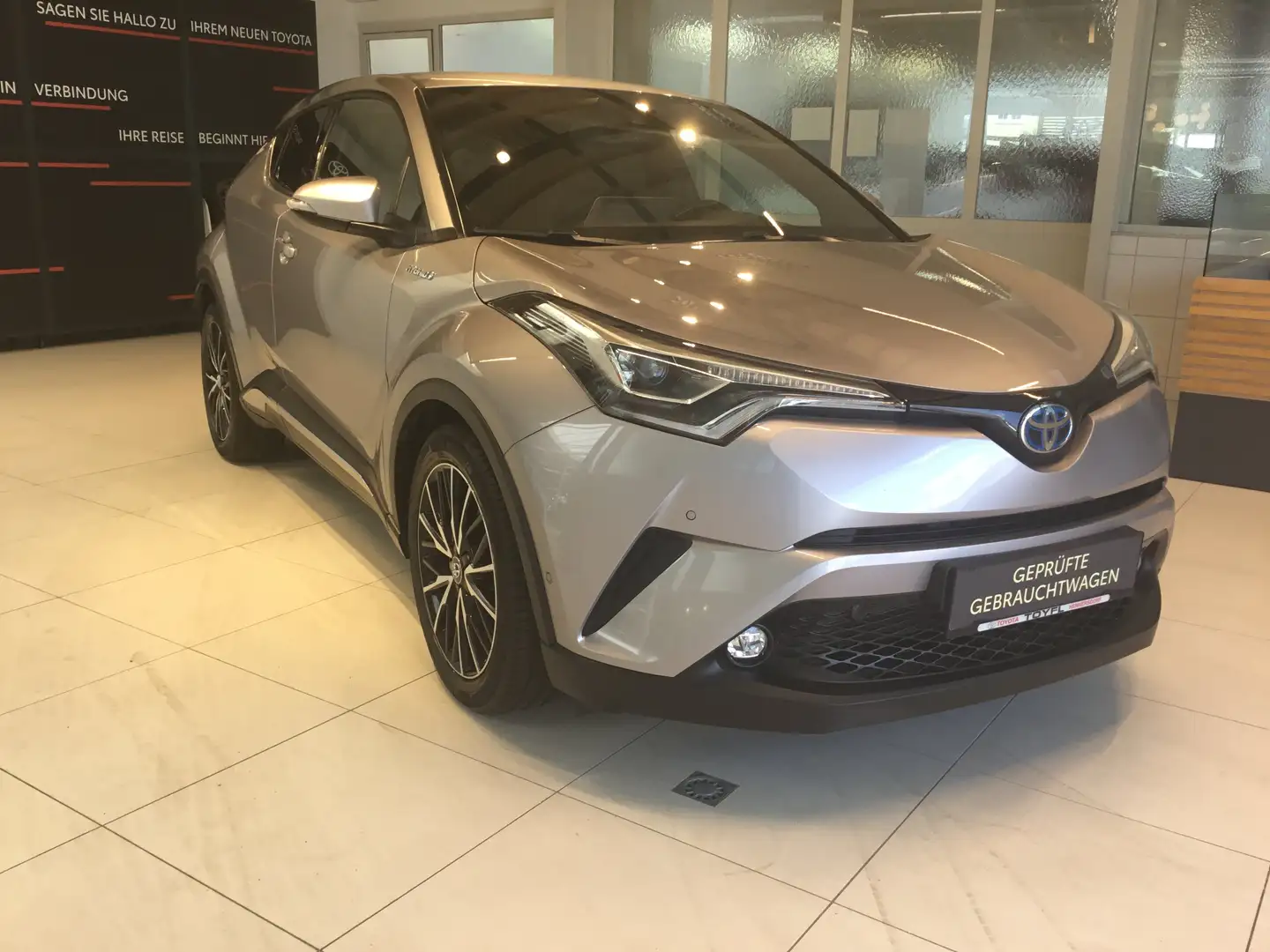 Toyota C-HR C-HR 1,8 Hybrid C-HIC CVT C-HIC Argent - 2