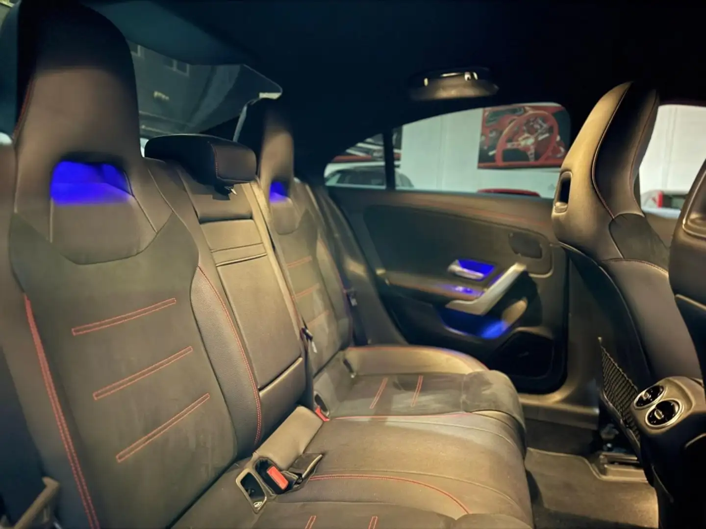 Mercedes-Benz CLA 220 220d Blanc - 2