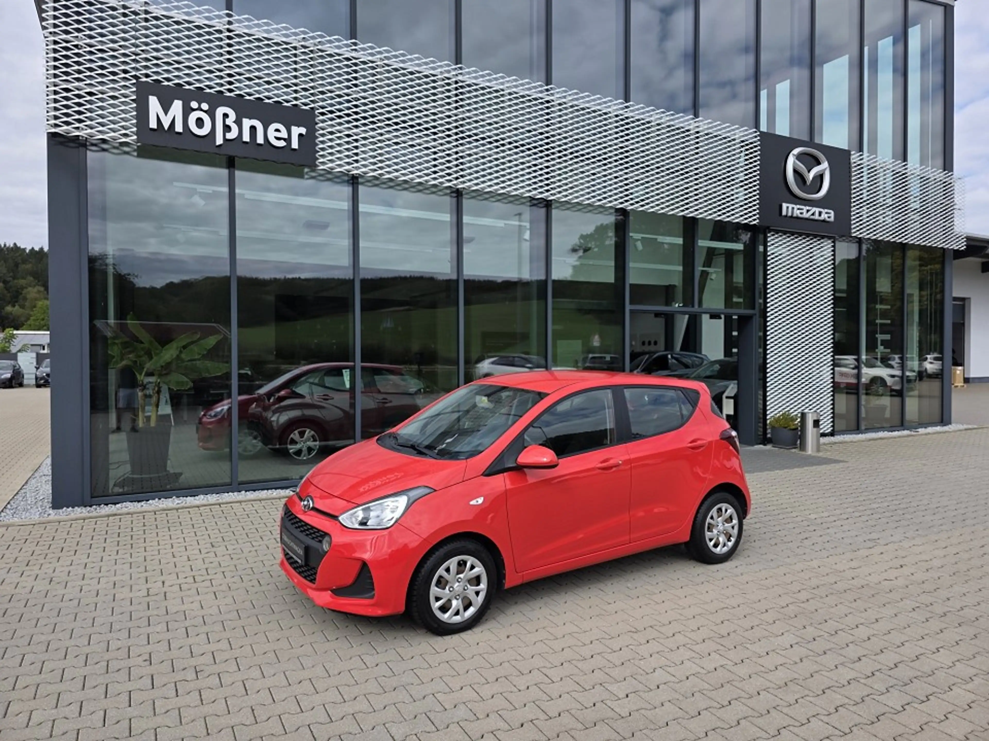 Hyundai i10