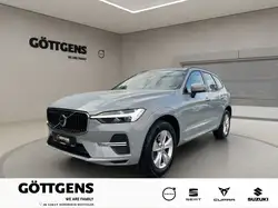 Volvo XC60 B5 AWD Essential AHK NAVI LED 18LM