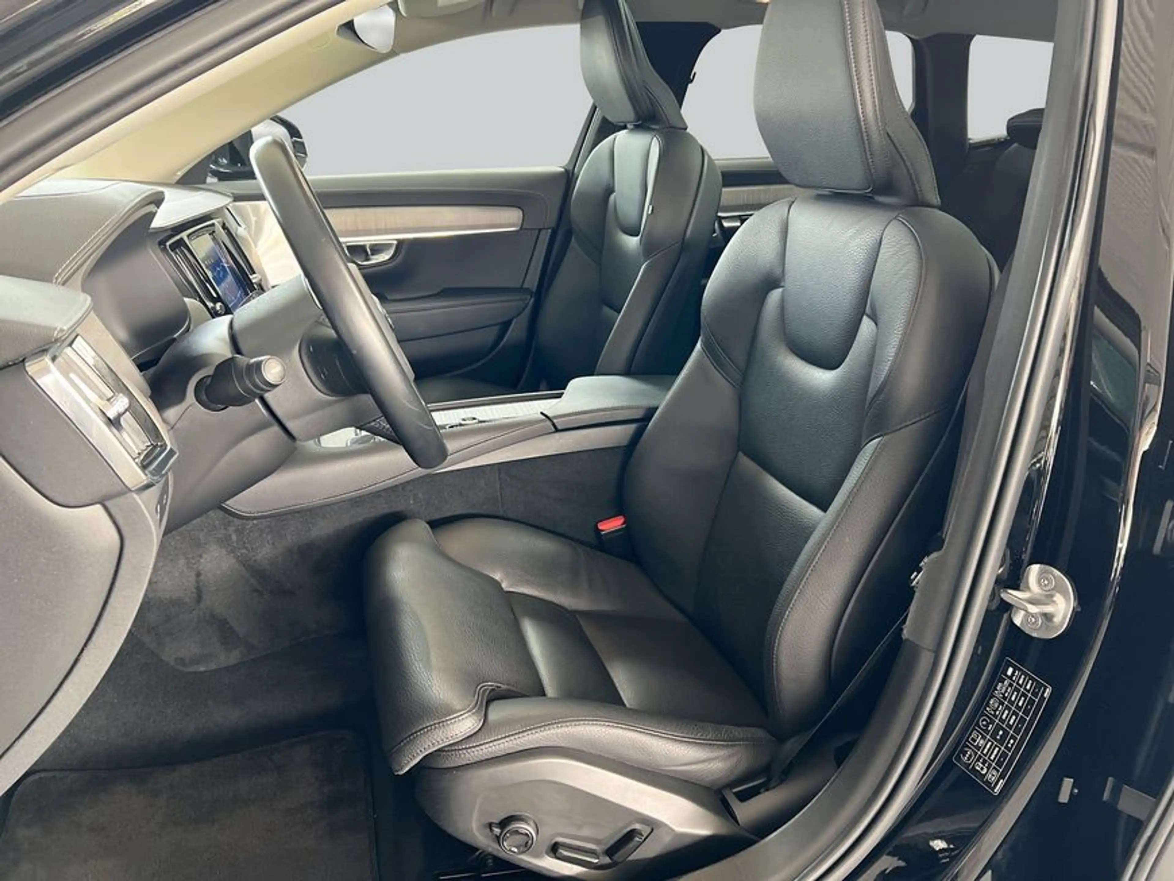 Volvo V90 B4 Inscription Glasd HeadUp Standh Leder Voll- — photo 10