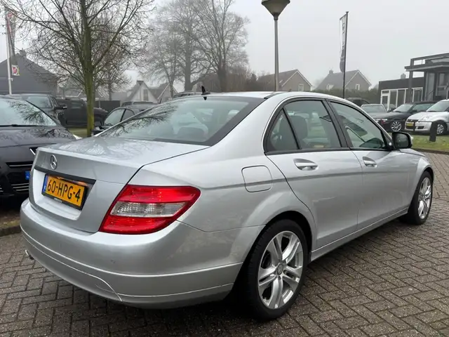 Mercedes-Benz C-Class view 6