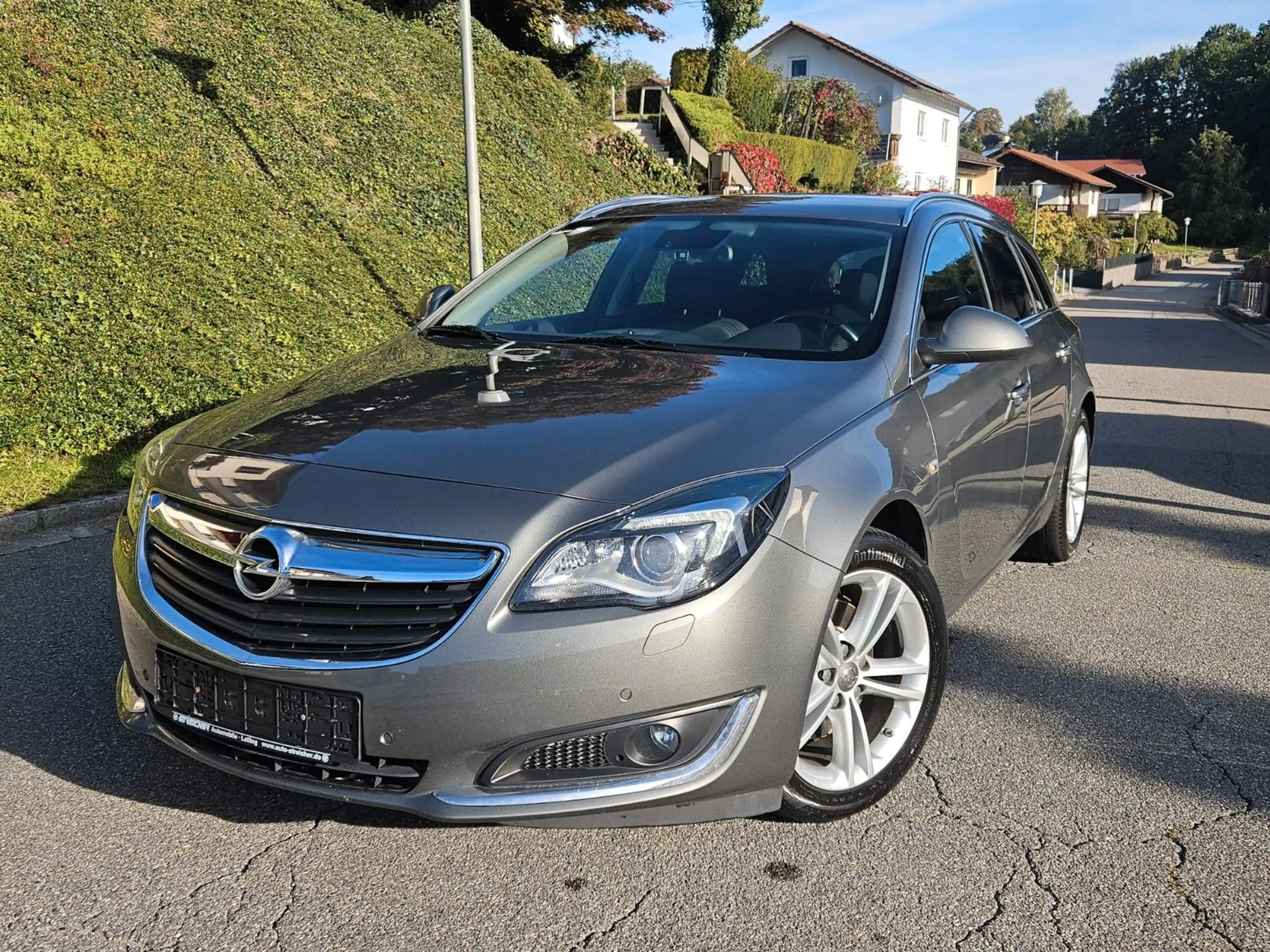 Opel Insignia A 2.0 CDTI Sports Tourer Innovation|AHK