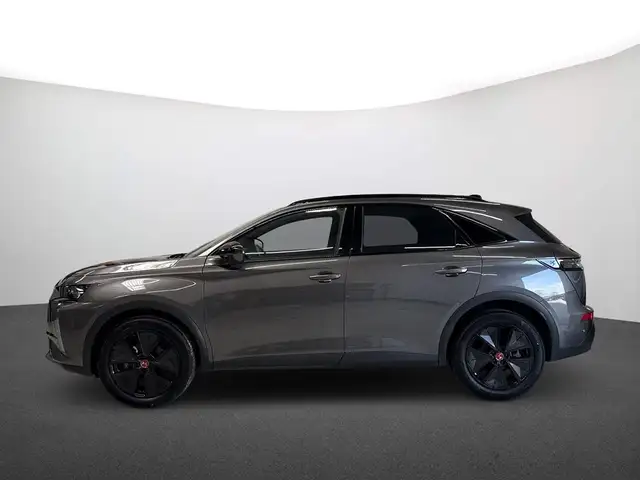 DS Automobiles DS 7 Crossback view 5