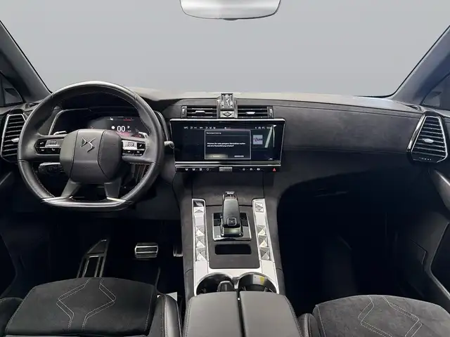 DS Automobiles DS 7 Crossback view 12