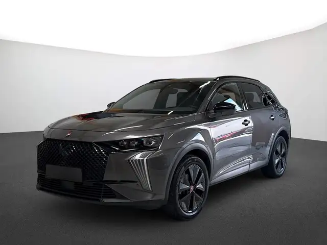 DS Automobiles DS 7 Crossback view 2