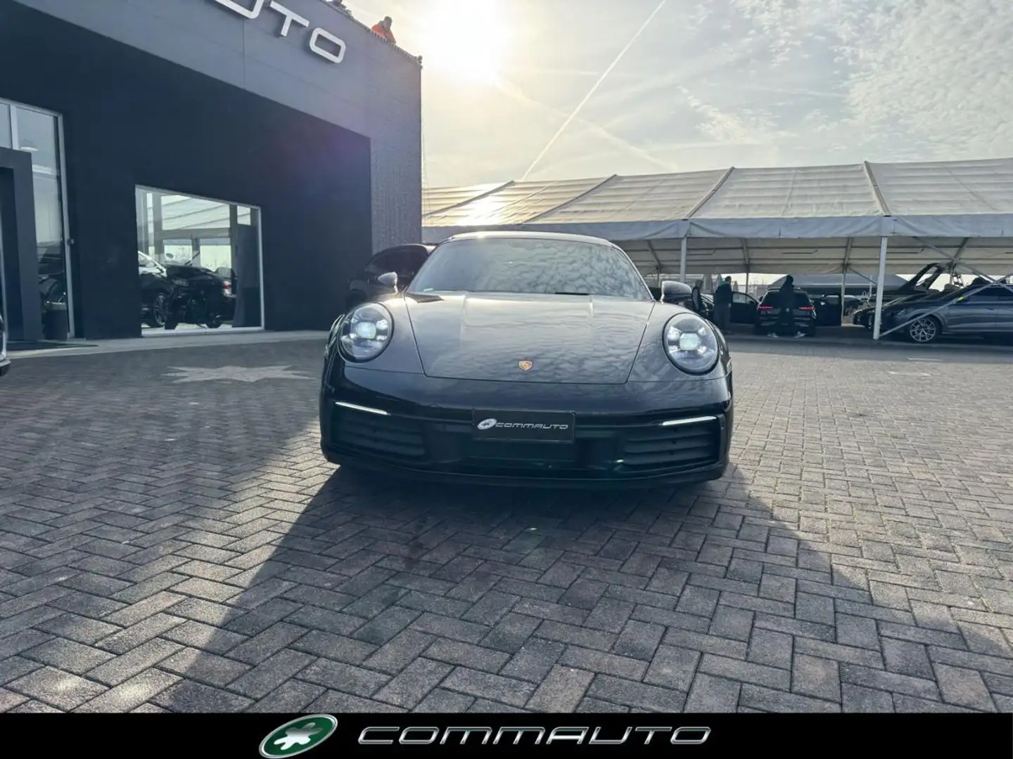 Porsche 911 Carrera Noir - 2