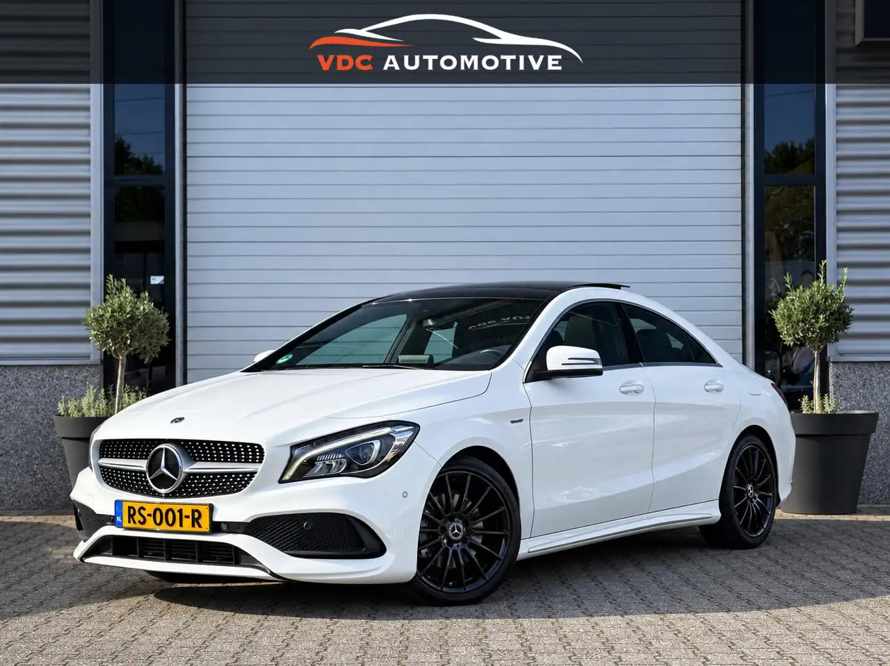 Mercedes-Benz CLA 180