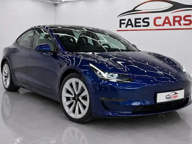 Tesla Model 3 Model 3 78 kWh AWD  (366 kW)